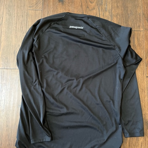 Patagonia Capilene Base 1, Hawaii Paddler Graphic“Rare”
Size = Large - Picture 3 of 3